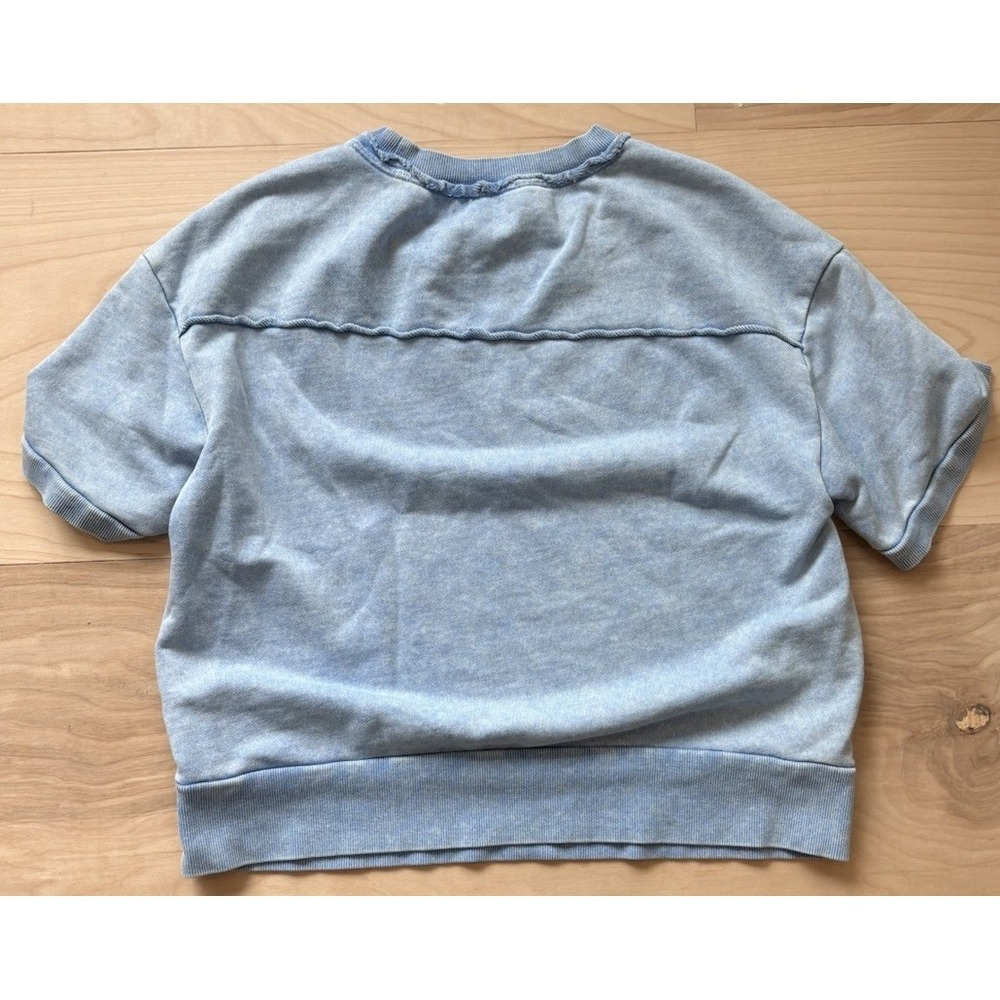 Evereve Short Sleeve Lizzie Pullover Shirt Cotton Small powder Blue Sweatshirt - Picture 8 of 8